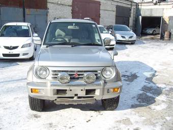 1997 Mitsubishi Pajero Junior Pics
