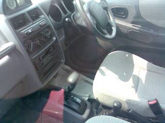 1997 Mitsubishi Pajero Junior Pictures