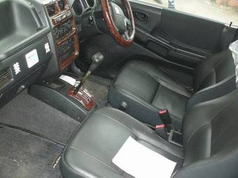 1997 Mitsubishi Pajero Junior Photos