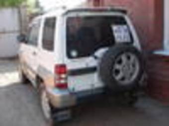 1997 Mitsubishi Pajero Junior Wallpapers