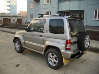 Pajero Junior