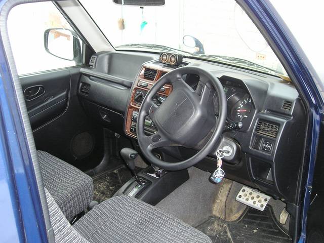 1998 Mitsubishi Pajero Junior