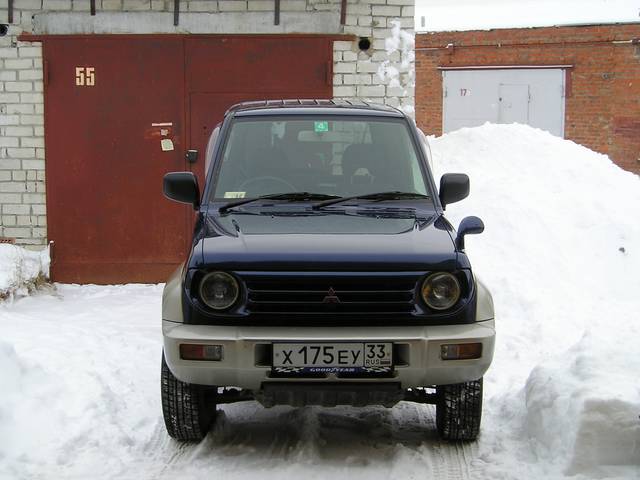 1998 Mitsubishi Pajero Junior