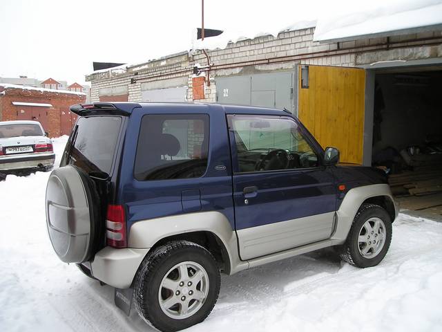 1998 Mitsubishi Pajero Junior