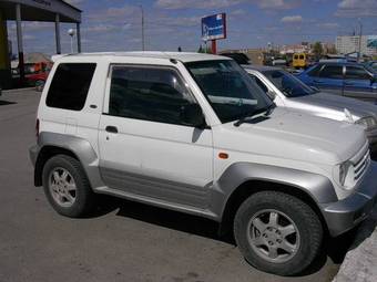 Pajero Junior