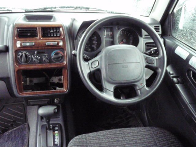 1998 Mitsubishi Pajero Junior