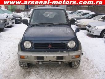 1998 Mitsubishi Pajero Junior Wallpapers