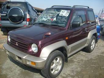 1998 Mitsubishi Pajero Junior Pics