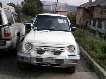 1998 Mitsubishi Pajero Junior Wallpapers