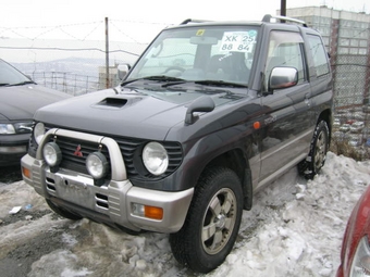 1977 Mitsubishi Pajero Mini