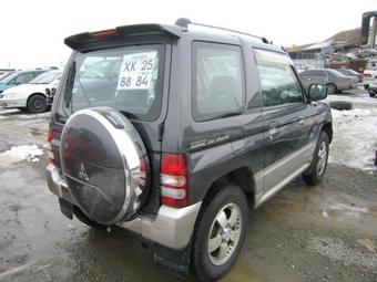 Pajero Mini