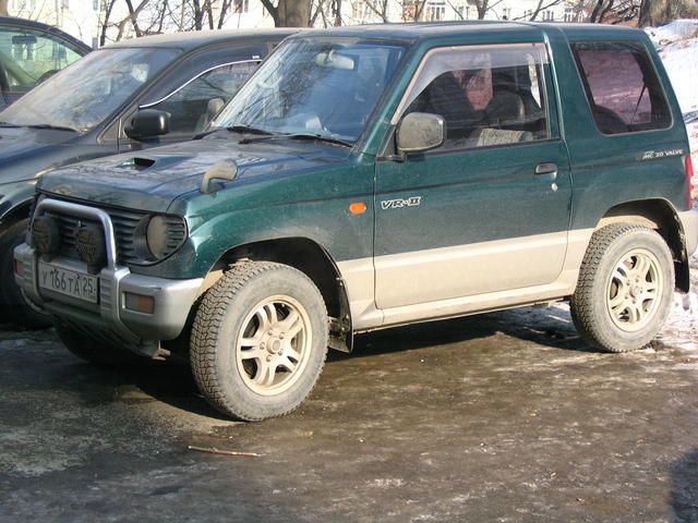 1995 Mitsubishi Pajero Mini