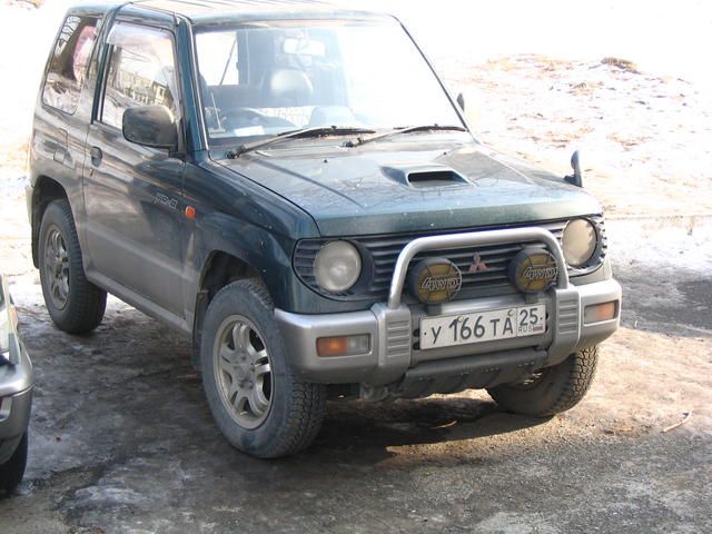 1995 Mitsubishi Pajero Mini