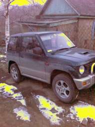 1995 Mitsubishi Pajero Mini Photos
