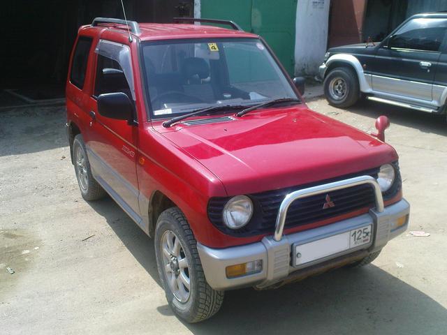 1995 Mitsubishi Pajero Mini