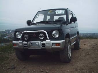1995 Mitsubishi Pajero Mini Wallpapers