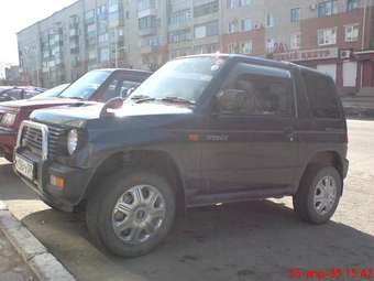 1996 Mitsubishi Pajero Mini Pictures