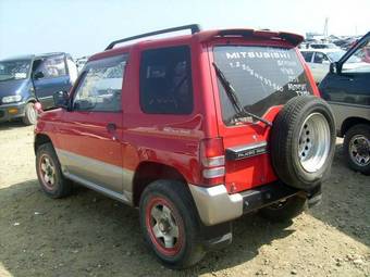 1996 Mitsubishi Pajero Mini Pictures