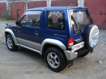 1996 Mitsubishi Pajero Mini Photos