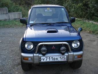 1996 Mitsubishi Pajero Mini Images