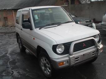 1997 Mitsubishi Pajero Mini Pics