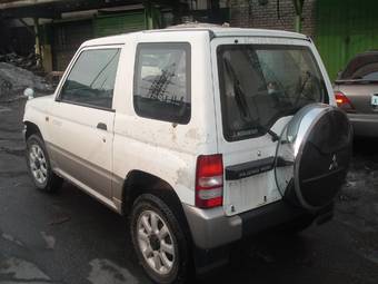 1997 Mitsubishi Pajero Mini Pictures
