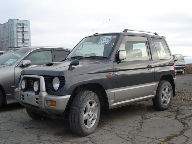 1997 Mitsubishi Pajero Mini