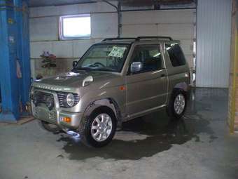 1997 Mitsubishi Pajero Mini Pics