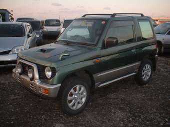 1997 Mitsubishi Pajero Mini Pics