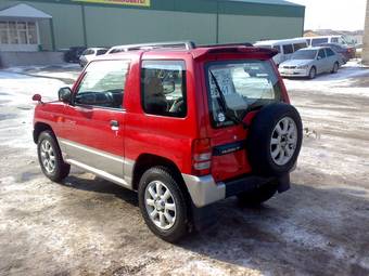 1997 Mitsubishi Pajero Mini Pictures