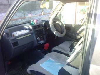 1997 Mitsubishi Pajero Mini Photos