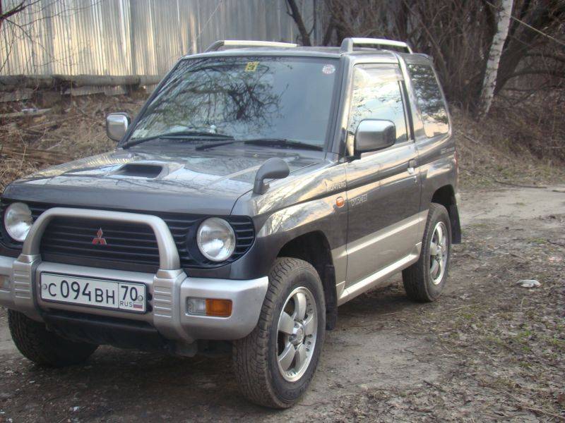 1997 Mitsubishi Pajero Mini