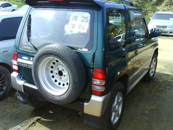 1997 Mitsubishi Pajero Mini Pictures