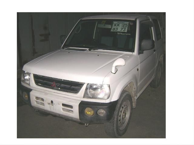 1998 Mitsubishi Pajero Mini