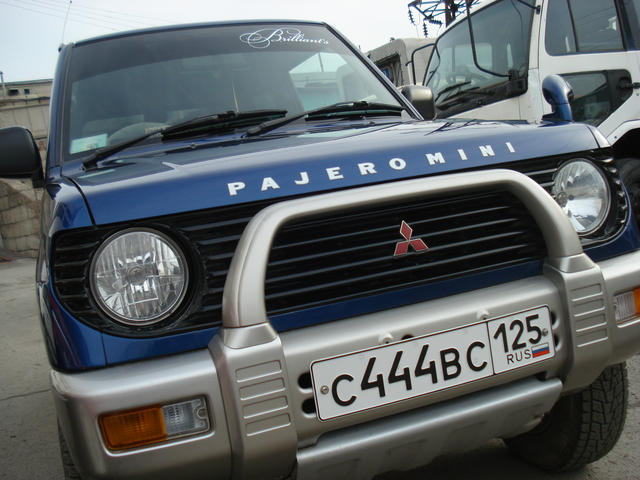 1998 Mitsubishi Pajero Mini