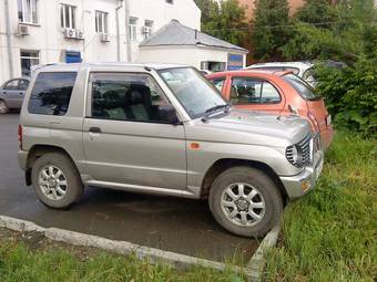 1998 Mitsubishi Pajero Mini Pictures