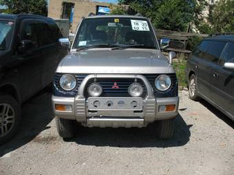 1998 Mitsubishi Pajero Mini Photos