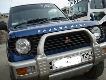 1998 Mitsubishi Pajero Mini