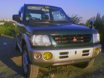 1999 Mitsubishi Pajero Mini