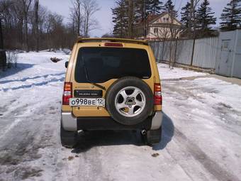 1999 Mitsubishi Pajero Mini Photos