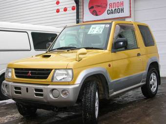 1999 Mitsubishi Pajero Mini Pictures