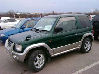 1999 Mitsubishi Pajero Mini Images