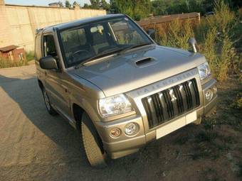 1999 Mitsubishi Pajero Mini