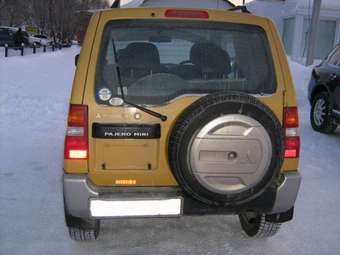 Mitsubishi Pajero Mini