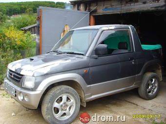 2001 Mitsubishi Pajero Mini