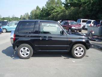 2002 Pajero Mini