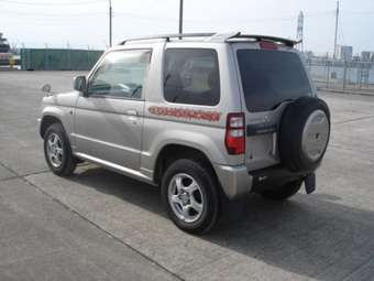 2002 Pajero Mini