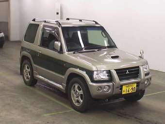 2002 Mitsubishi Pajero Mini