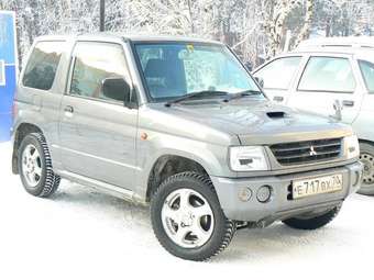 2002 Mitsubishi Pajero Mini