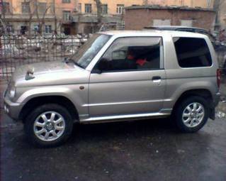 2002 Mitsubishi Pajero Mini